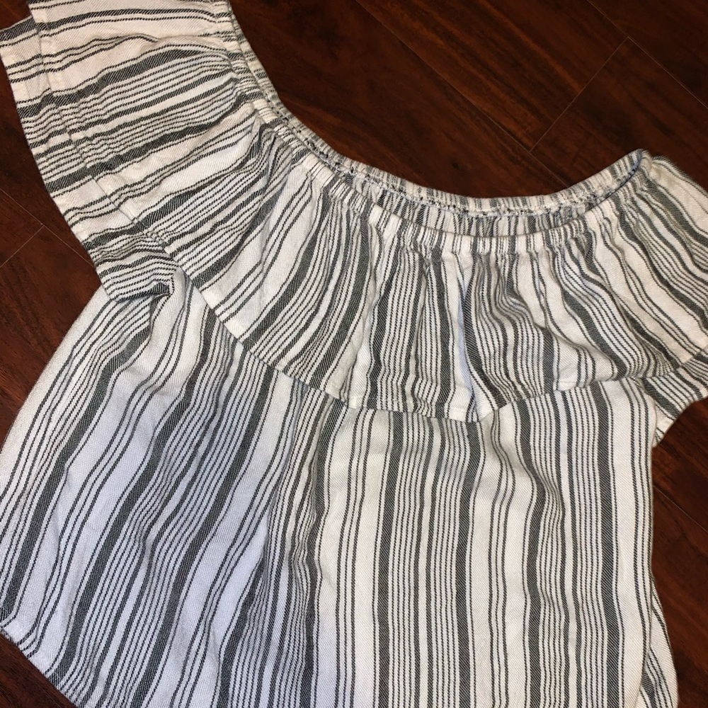 cropped off the shoulder top!